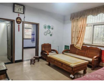 老城區(qū)一樓鑫誠小區(qū) 3室2廳 雙氣